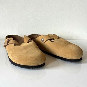 Boston Birkenstock Clogs - Latte
